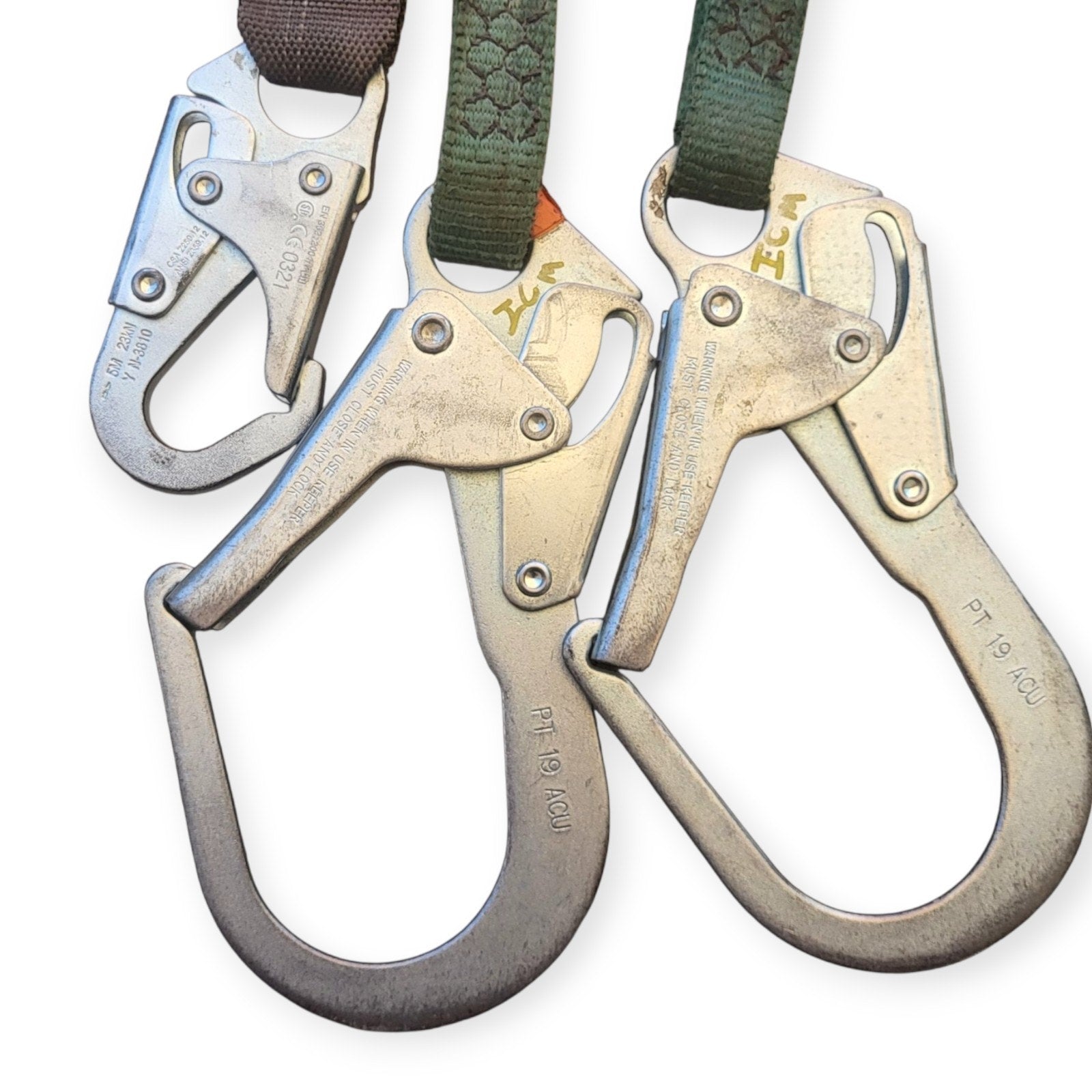 10191758 MSA Standard Twin-Leg Adjustable Energy Absorbing Lanyard Gray 6 ft.