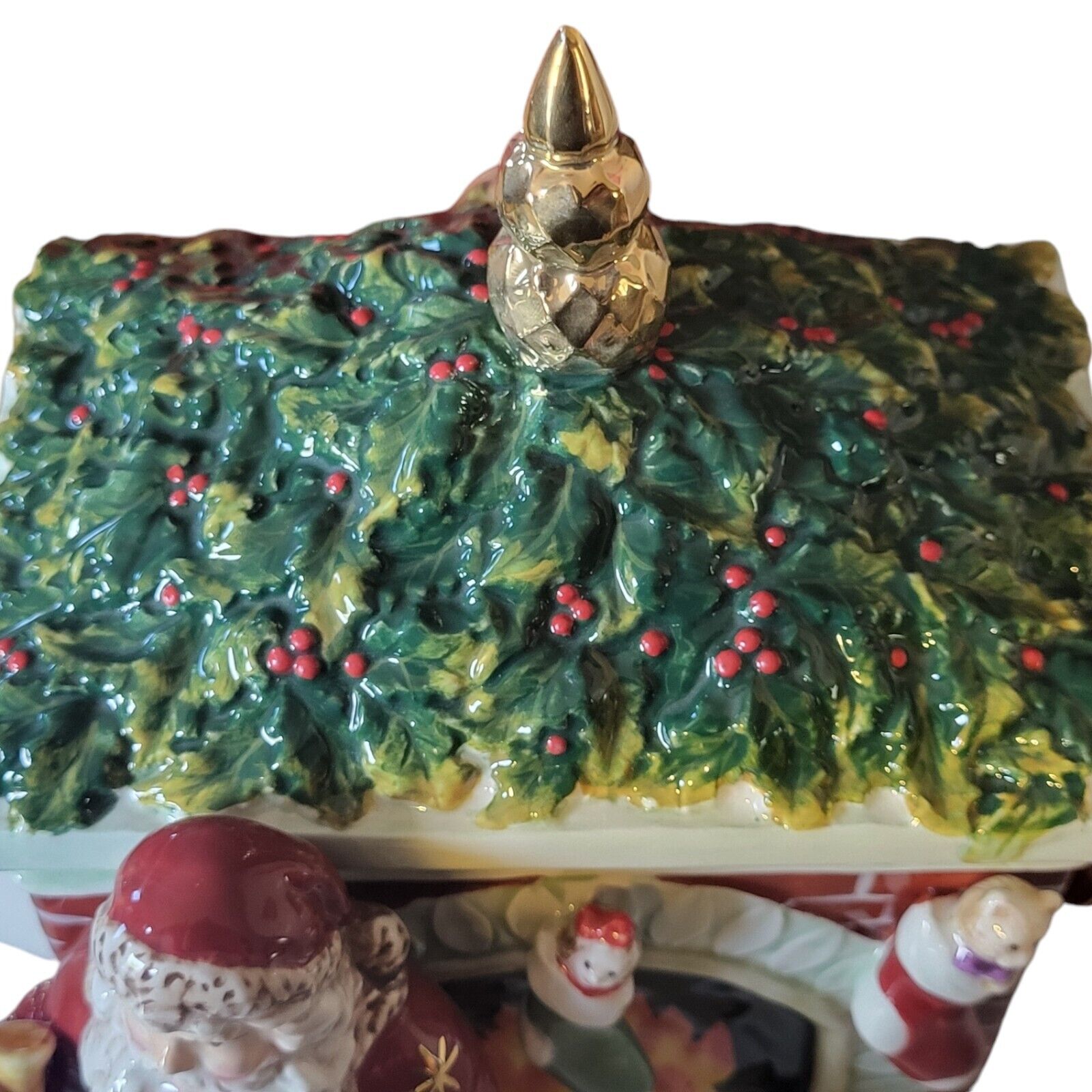 WATERFORD Holiday Heirlooms Fireside Holiday Christmas Teapot NEW 181/5000