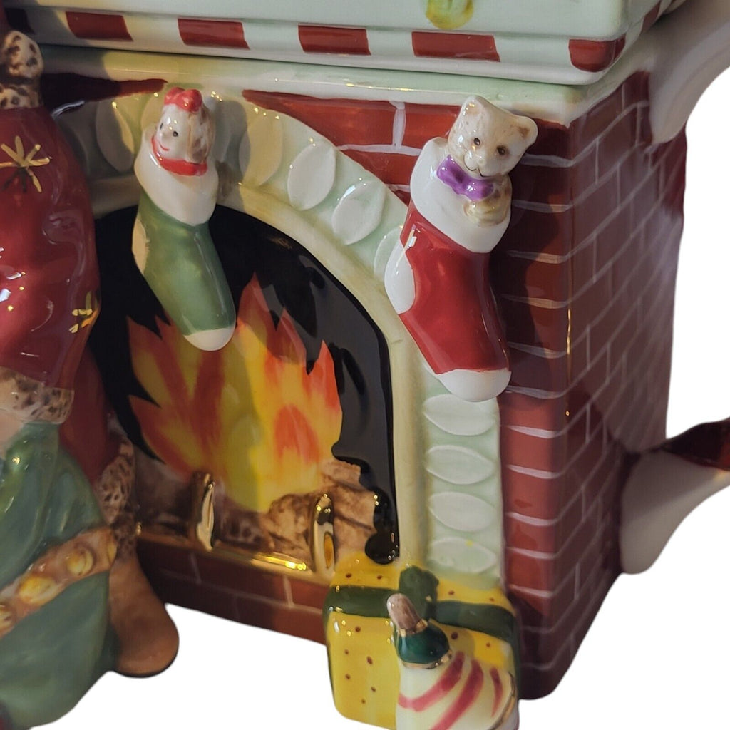 WATERFORD Holiday Heirlooms Fireside Holiday Christmas Teapot NEW 181/5000