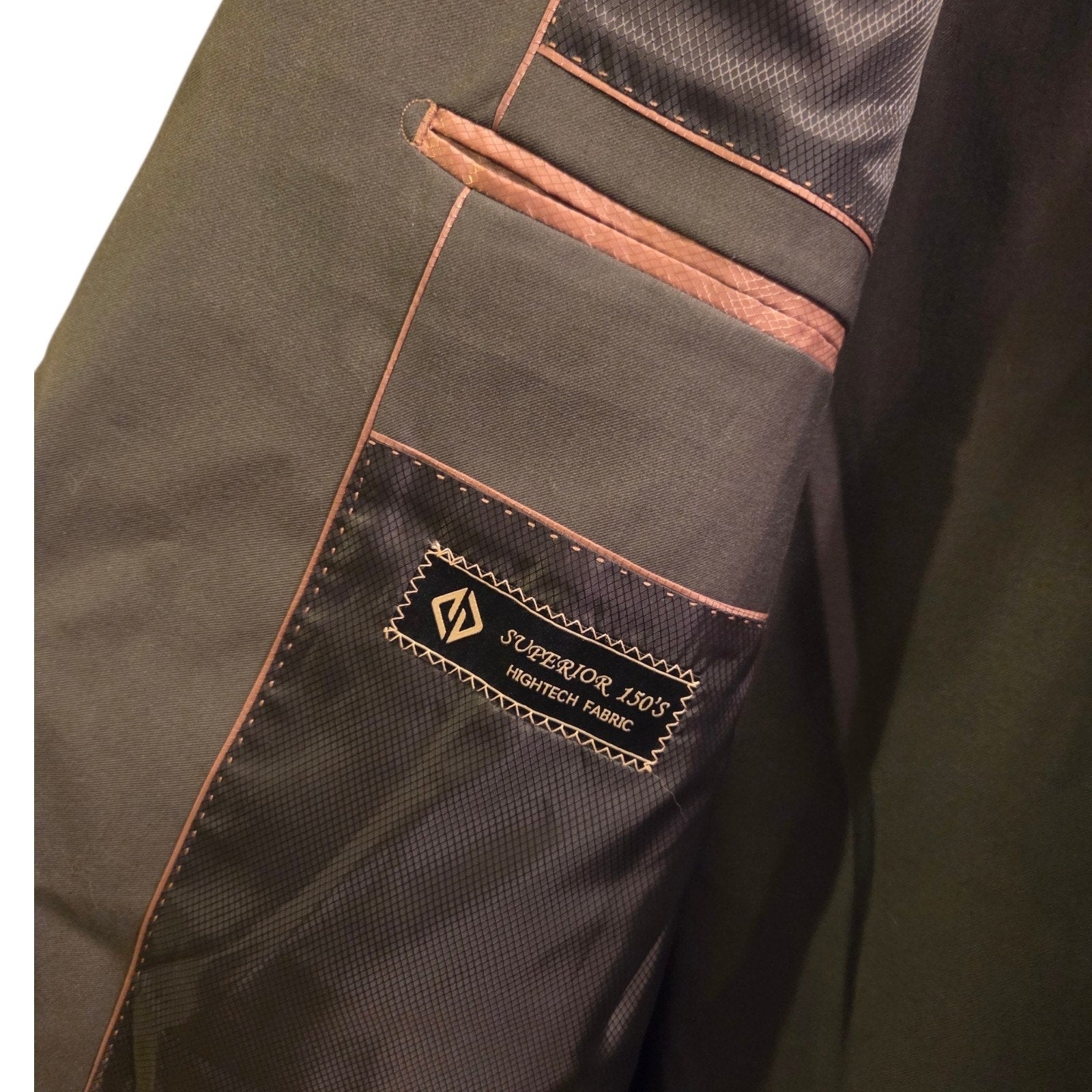 New Pierre Loren Olive Color 2 Piece Suit Blazer & Pant Size 44L/39W